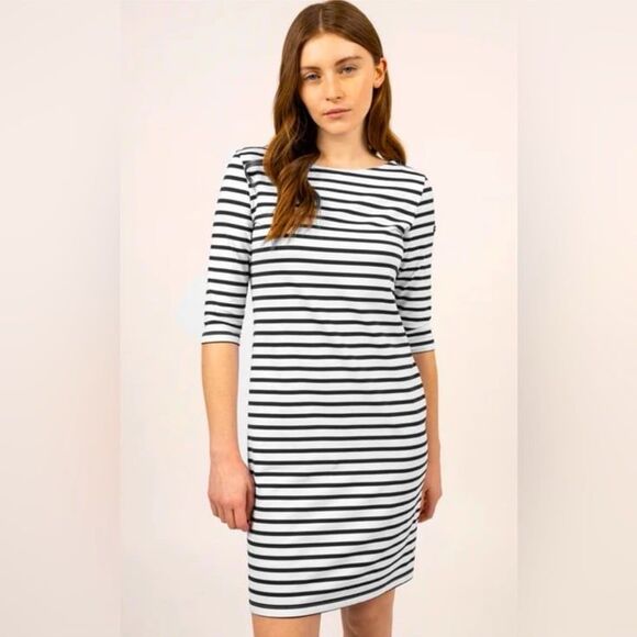 Saint James dress - Picture 1 of 12